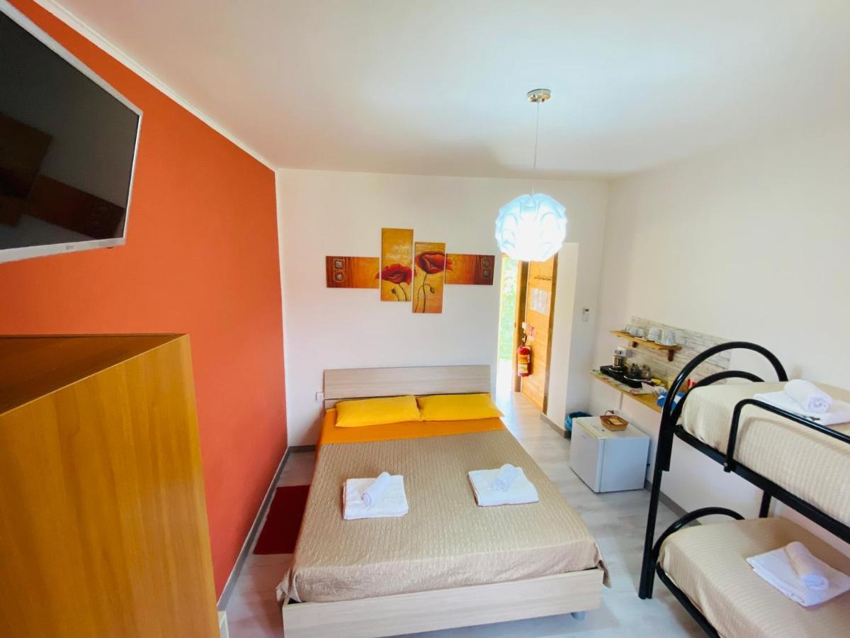 B&B Lao Papasidero Luaran gambar